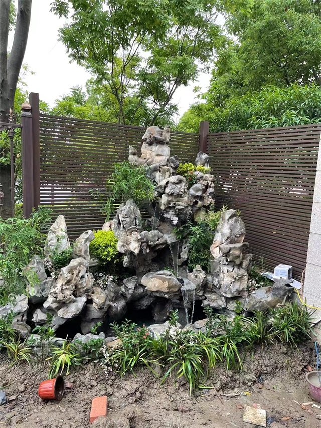 京口别墅假山景观庭院设计